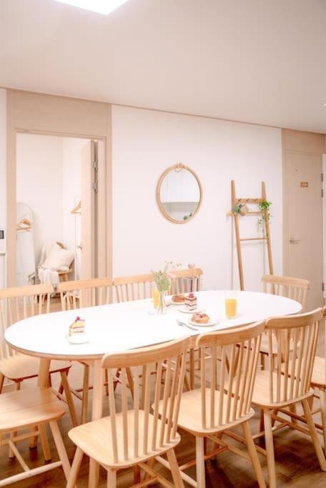 Deepstay253 Apartment
